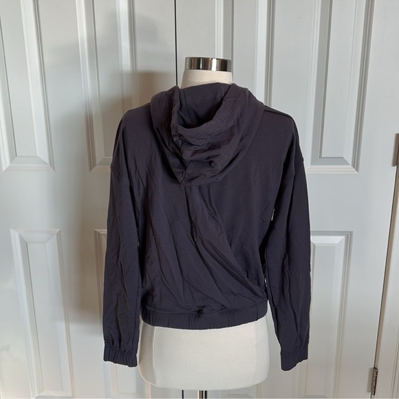 Lululemon Cross-back Hoodie 6 - Picture 4 of 12